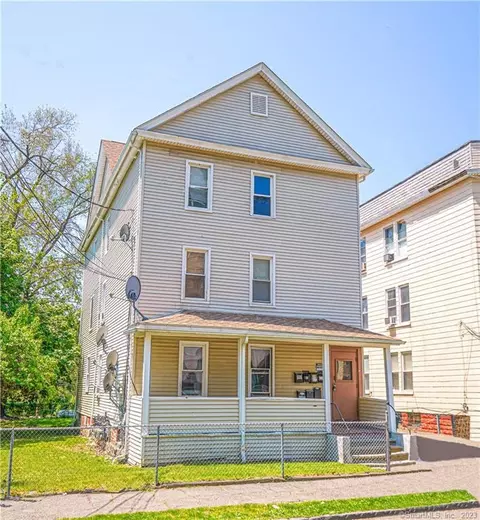 49 White St, Bridgeport, CT 06610
