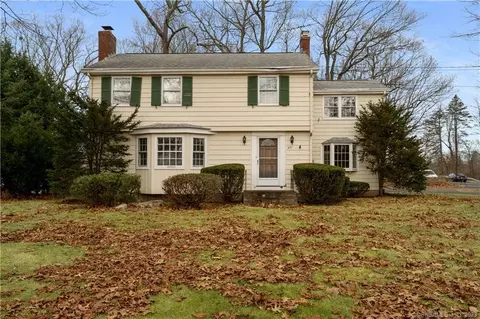 371 Spring St, Manchester, CT 06040