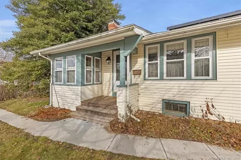 99 N Pearl St, Meriden, CT 06450