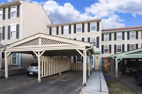 68 Rising Trail Dr #68, Middletown, CT 06457