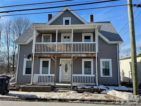 23 Mechanic St, Killingly, CT 06239 photo 1
