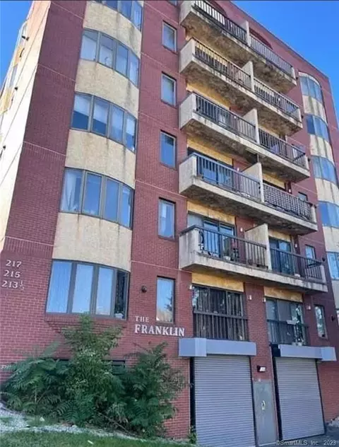 213 Franklin Ave #501, Hartford, CT 06114