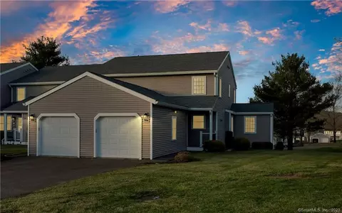 795 Long Hill Rd #A, Middletown, CT 06457