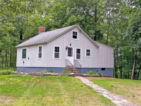 7 Bishop Hill Rd, East Hampton, CT 06424