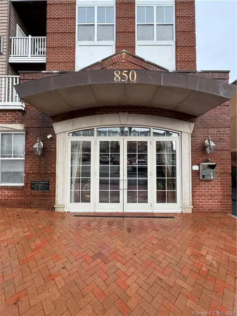 850 E Main St #315, Stamford, CT 06902
