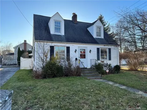 507 Thompson Ave, East Haven, CT 06513