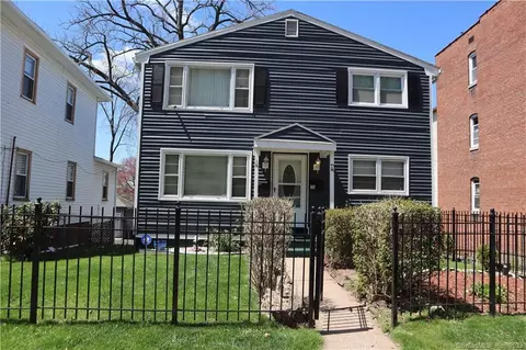 301-303 Zion St, Hartford, CT 06106