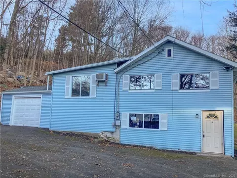 187 Melbourne St, Naugatuck, CT 06770