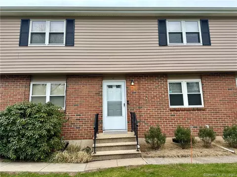 46 Robertson St #46, Bristol, CT 06010