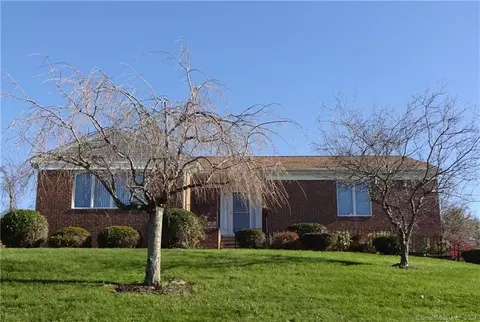 158 Sunny Meadow Rd, Branford, CT 06405