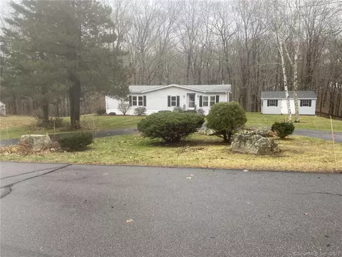 10 Colchester Cmns, Colchester, CT 06415