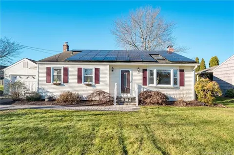 45 Michael Ln, Newington, CT 06111