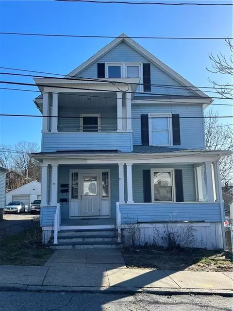 11 Brainard St, New London, CT 06320