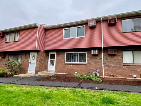 132 Churchill Dr #132, Newington, CT 06111