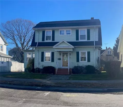 65 Manhattan Ave, Bridgeport, CT 06606