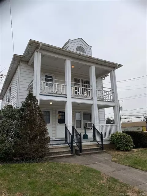 2 Washington Cir # -4, West Hartford, CT 06119