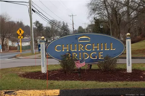 388 Churchill Dr #388, Newington, CT 06111