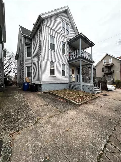 10 Rowe St, New Haven, CT 06513