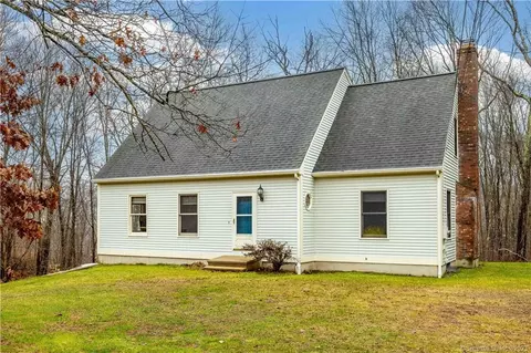 57 Daniel St, East Hampton, CT 06424