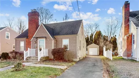 63 Buckland Rd, Wethersfield, CT 06109