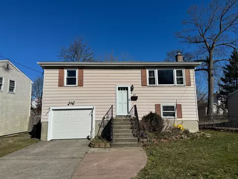 27 Marshall St, West Haven, CT 06516