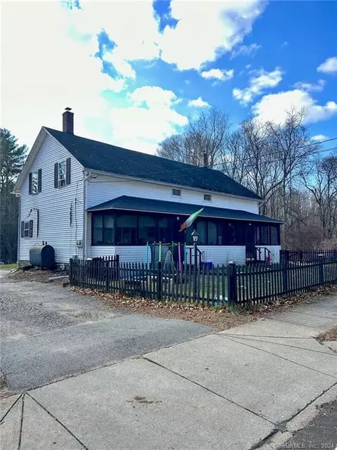 25 Attawaugan Crossing Rd, Killingly, CT 06241 photo 1