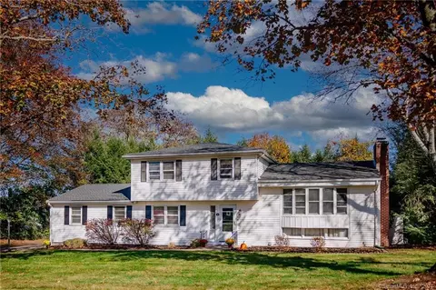 115 Skyline Dr, Southington, CT 06489