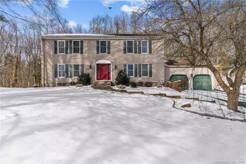 10 Tyler Ln, Norwich, CT 06360