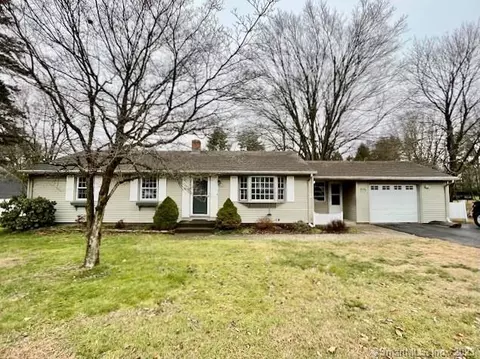 135 Hillside Dr, South Windsor, CT 06074