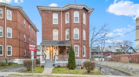 251 Putnam St, Hartford, CT 06106