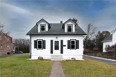 45 Colton St, Windsor, CT 06095