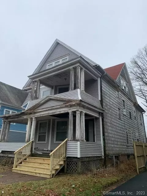 130 Hubinger St, New Haven, CT 06511