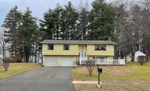 34 Northfield Rd, Enfield, CT 06082
