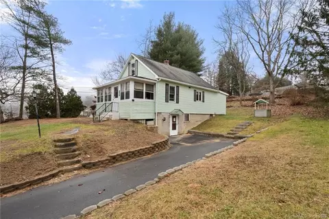 160 Willimantic Rd, Sprague, CT 06330