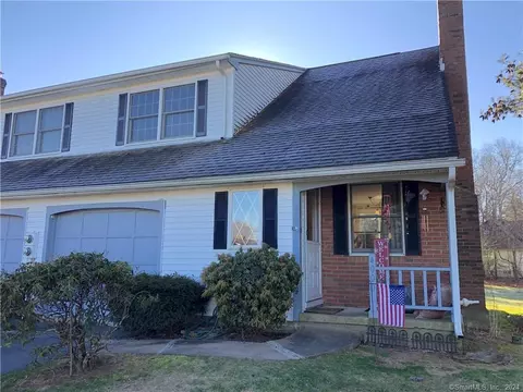4000 Cambridge Dr #4000, Windsor, CT 06095