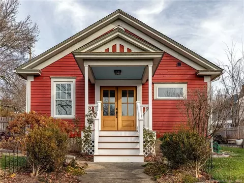1 Taylor St, New Milford, CT 06776