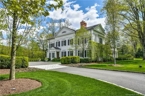 33 Ferris Hill Rd, New Canaan, CT 06840