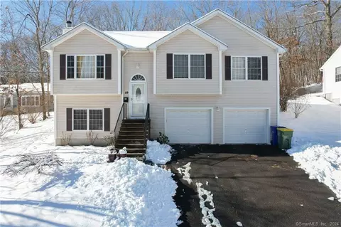 59 Gaylord Dr, Waterbury, CT 06708