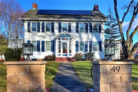 49 Garfield Ave, Danbury, CT 06810 photo 1