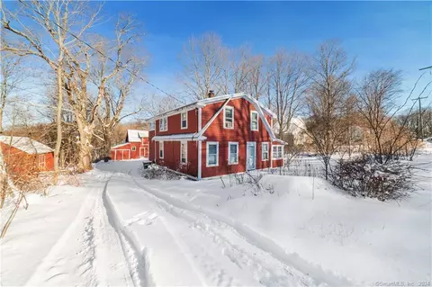 88 Salem Rd, Prospect, CT 06712
