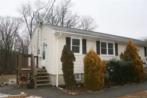 11 White Oak Condo #C, Mansfield, CT 06250