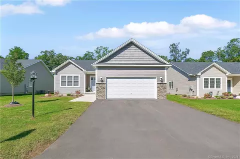 53 Eleanor Rd #53, Somers, CT 06071