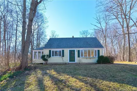 22 Hickory Rd, Marlborough, CT 06447