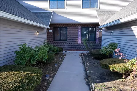 2404 Mill Pond Dr #2404, South Windsor, CT 06074