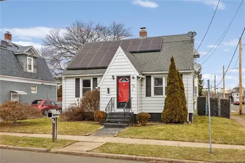 75 North St, Hamden, CT 06514