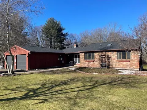 165 Rockville Rd, Broad Brook, CT 06016