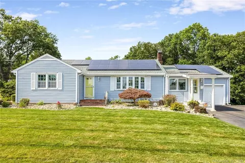 5 Glenbrook Rd, Berlin, CT 06037