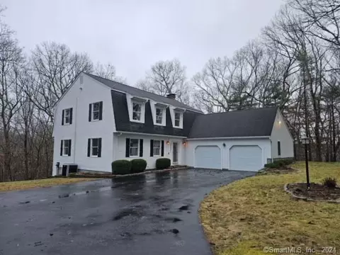 81 Corrina Ln, Salem, CT 06420