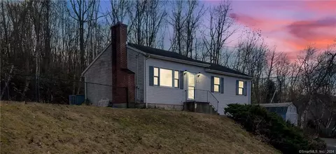 41 Northmont Rd Ext, Bristol, CT 06010