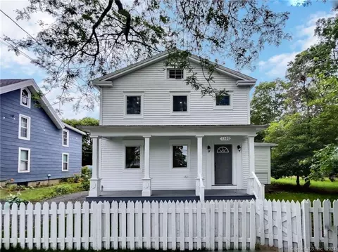 1586 Main St, Stratford, CT 06615
